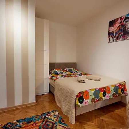 Best Choice Hram Centar Belgrad Exteriör bild